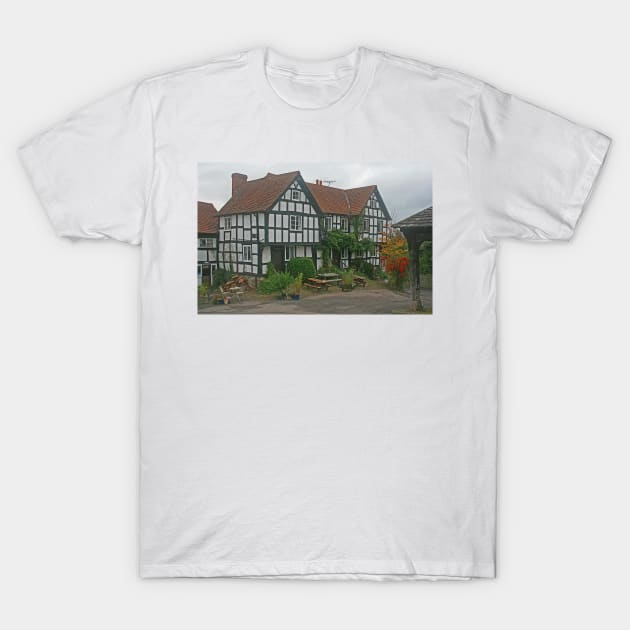 The New Inn, Pembridge, October 2021 T-Shirt by RedHillDigital